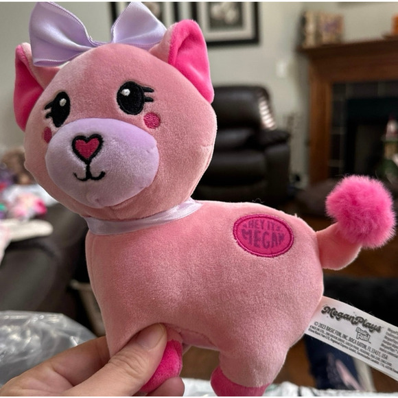 HEY ITS MEGAN Series 2 Plush Toy Pink Cat Discontinued Plushie Claires Exclusive - Picture 3 of 12